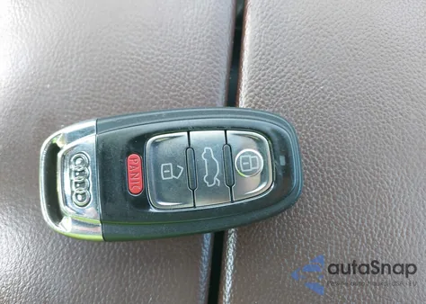 2014 Audi A8 L 3.0T из США, поврежденный, VIN WAURGAFD9EN004090